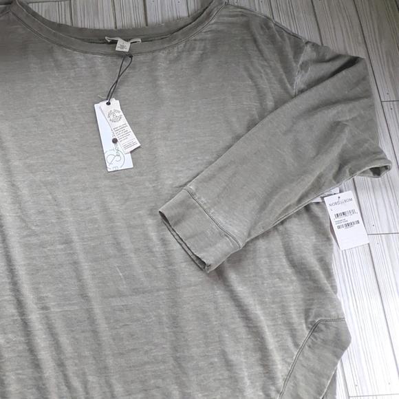 Treasure & Bond Boatneck Split Hem Tunic Top in Green Dune Size L NWT - Picture 6 of 10